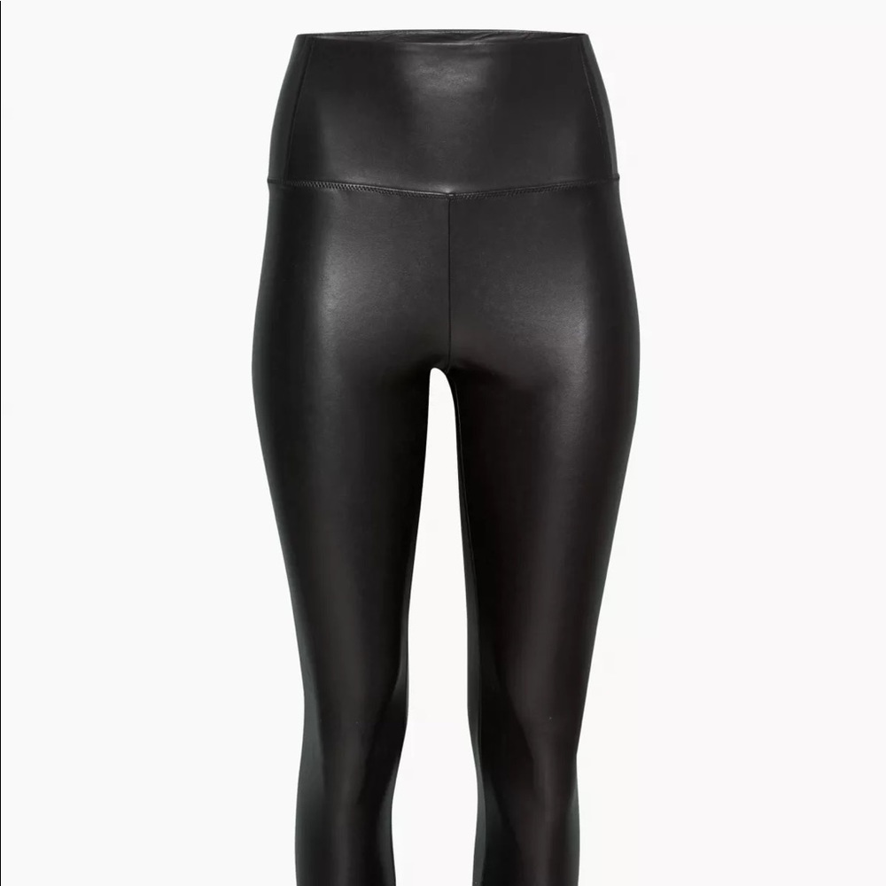 Wilfred Daria Legging (Aritzia) size XS in Black
